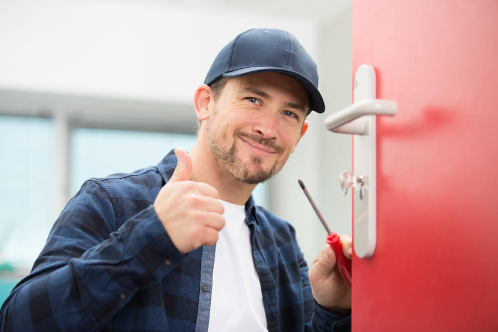 why you should use a local locksmith Center City